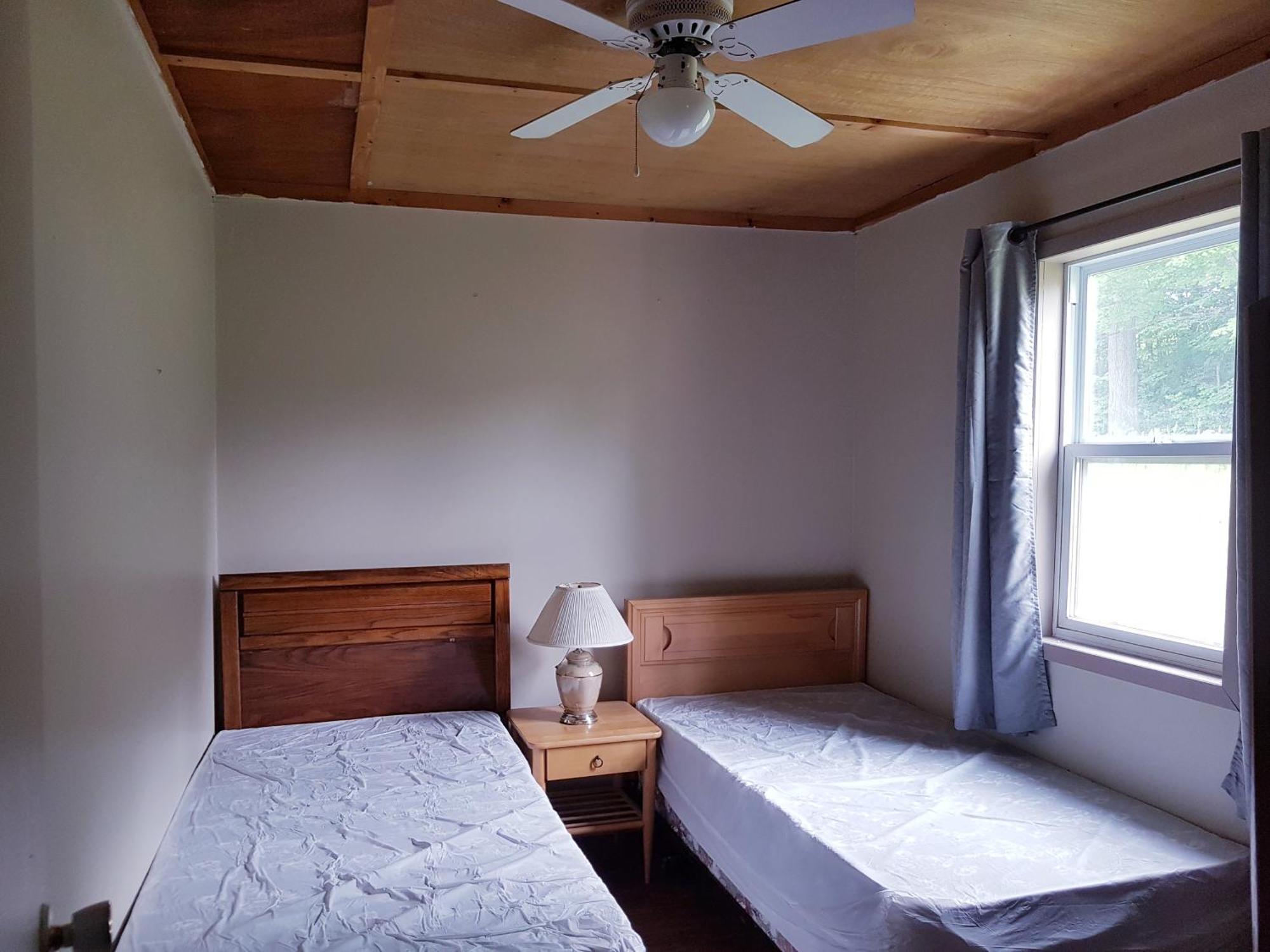 Marble Lake Lodge Cloyne Стая снимка