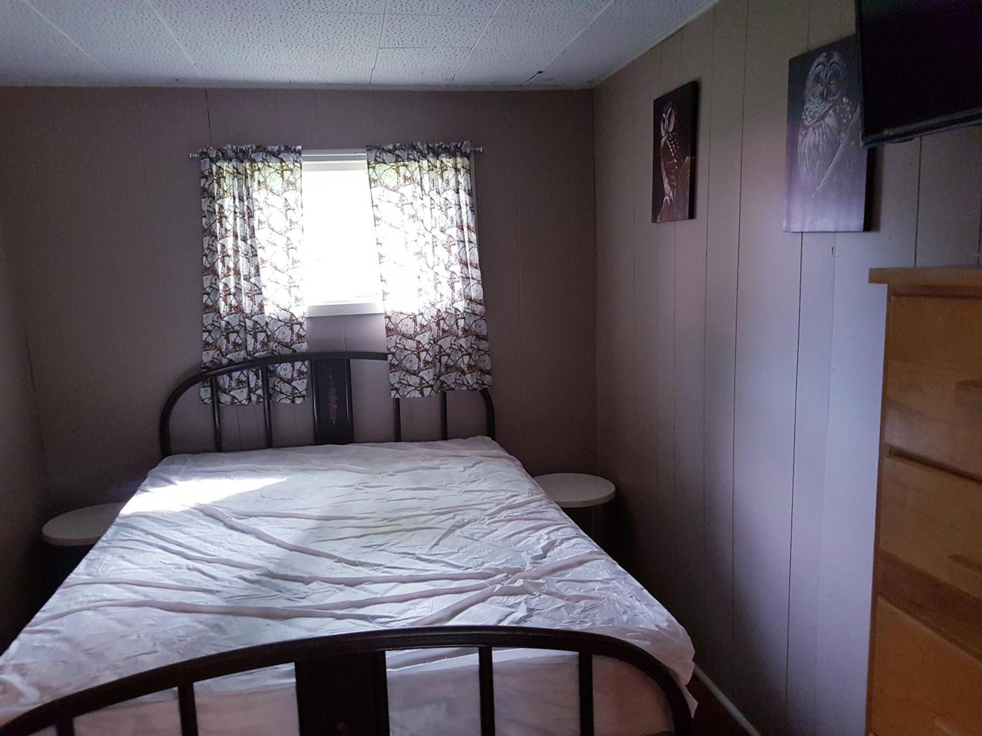 Marble Lake Lodge Cloyne Стая снимка